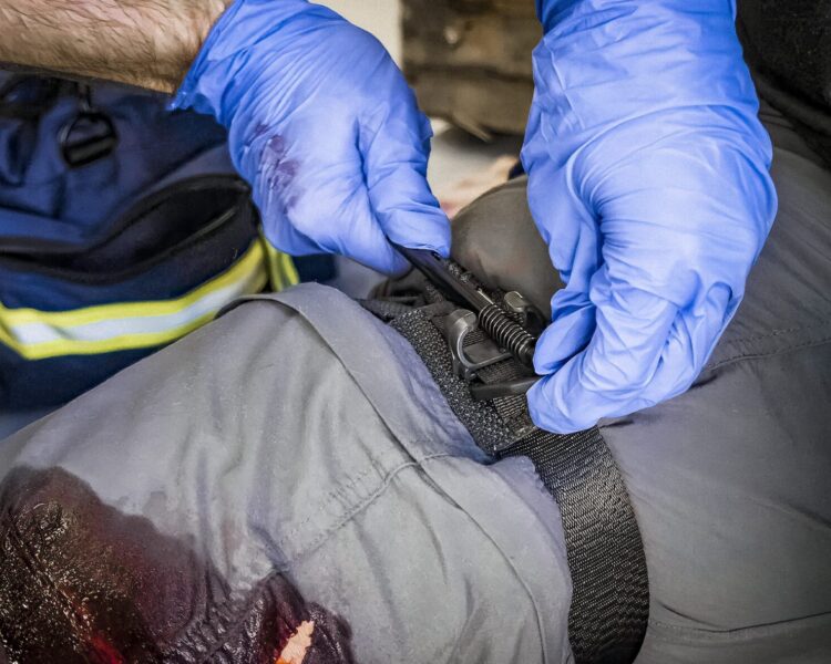 Why Tourniquet Width Matters: A Simple, Evidence‑Based Guide