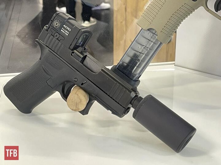 POTD: The B&T Hush Puppy Glock 19 & Station SIX