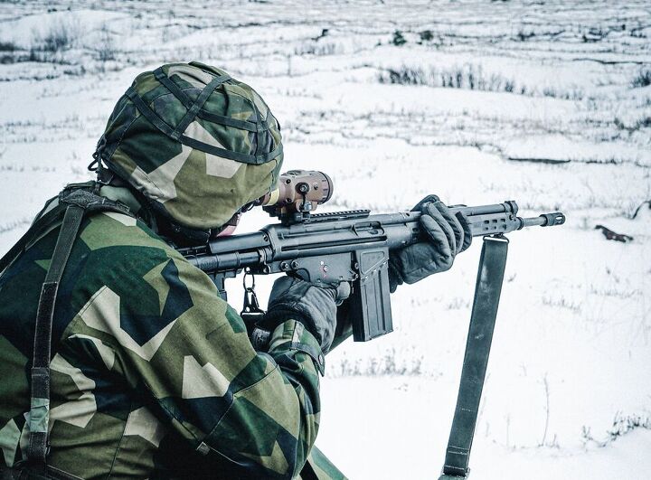 POTD: The Swedish Ak4 C With Leonardo DRS Thermal Sight