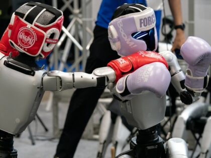 ‘Chatbot Monogamy:’ AI Wars Intensify as Users Begin Choosing Allegiances