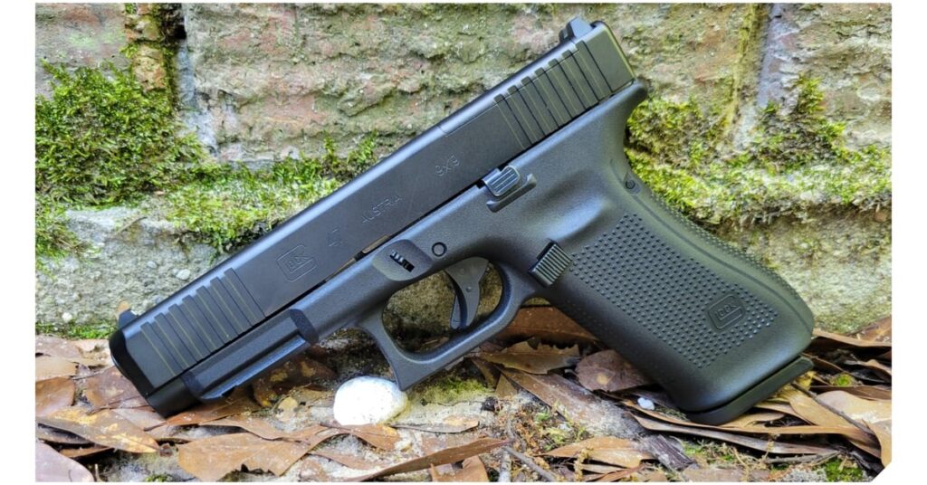 Connecticut Moves Closer to Banning Glock Style Pistols