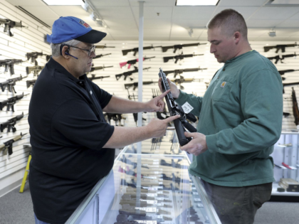 Gun Store Sales Surge as Virginians Try to Beat New Gun Controls