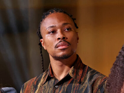 Democrat Pushes ‘Military-Grade Weapons’ Ban After WHCD Handgun/Shotgun Attack