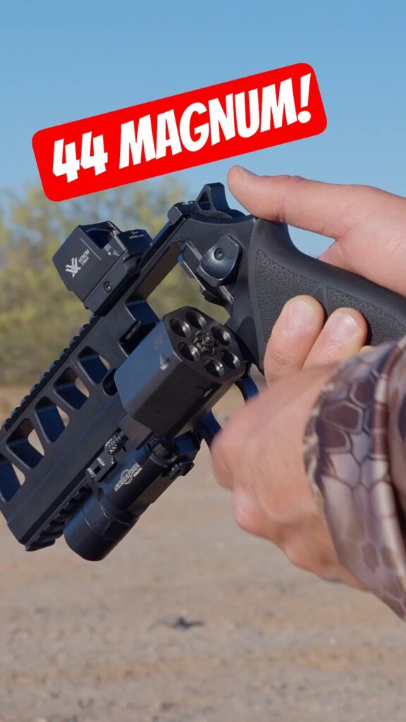 Requiem Revolver Chiappa Rhino